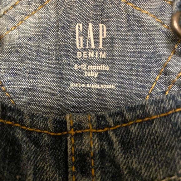 Baby Gap boys denim overalls. - Picture 2 of 2